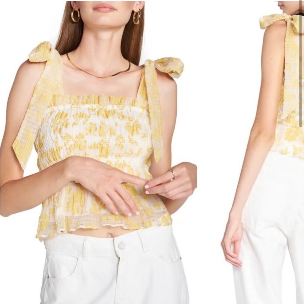 EN SAISON NWT Audrey Smocked Tie Strap Crop Tank.